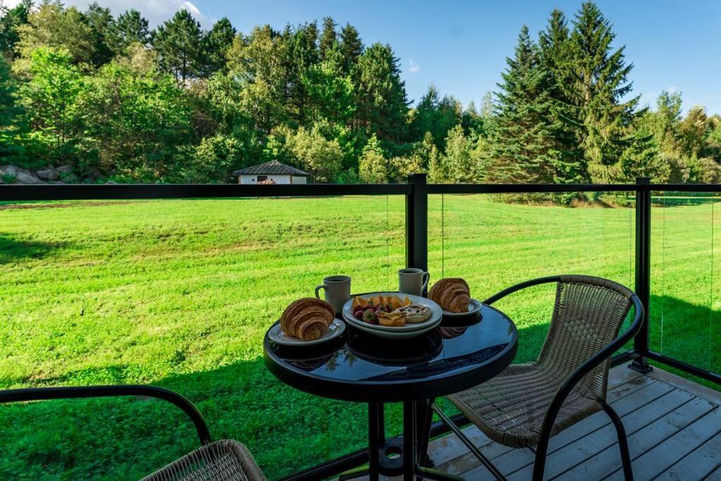 Appartements-Chalets Spa Magog-Orford 201 Buitenkant foto